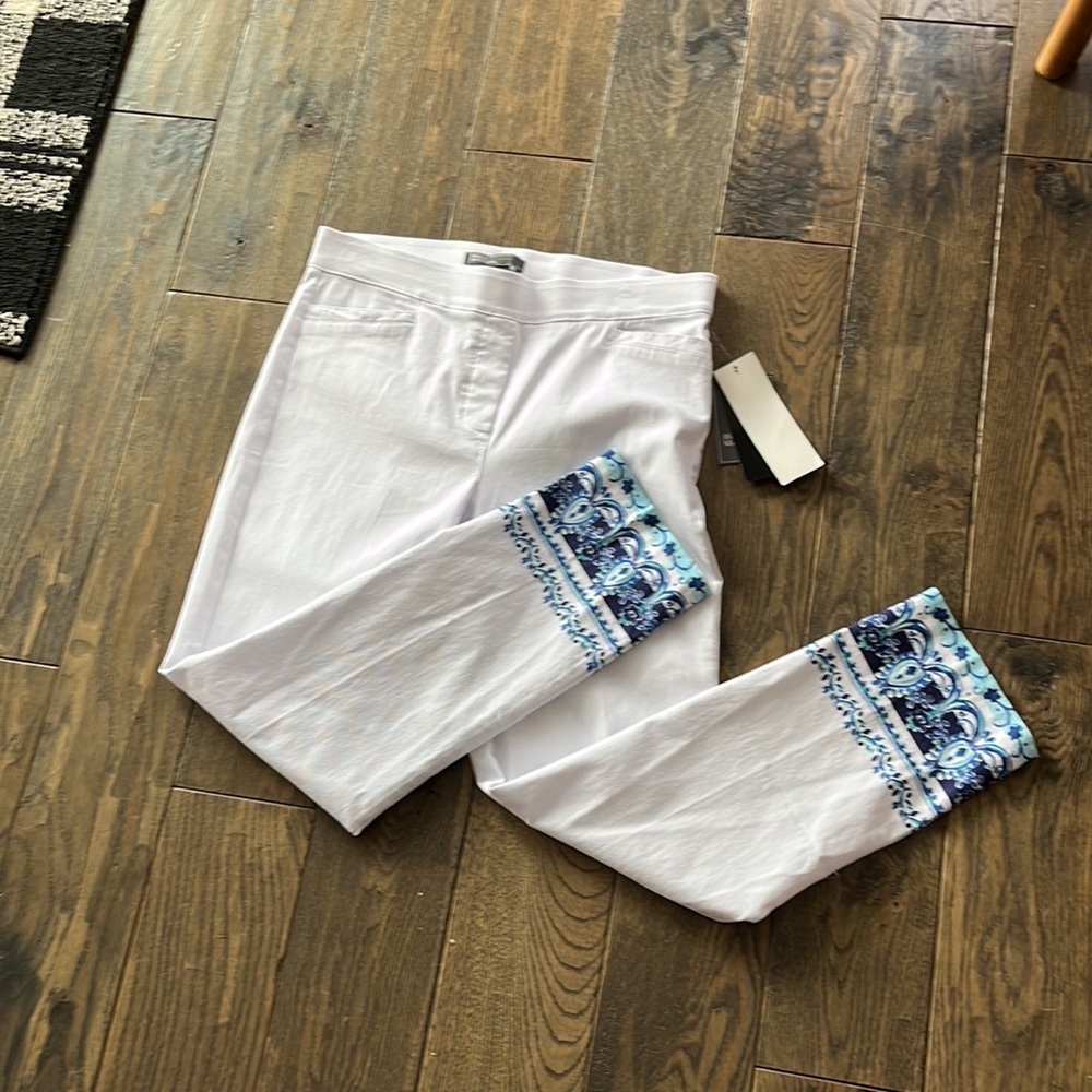 89TH & MADISON WHITE BLUE STRETCH ANKLE PANT